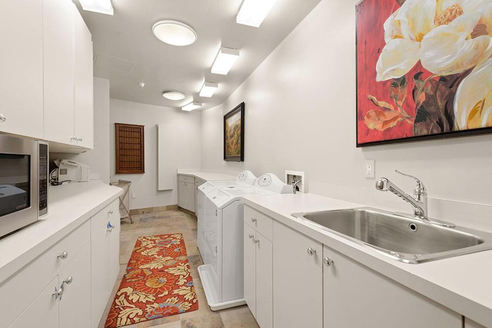 Obermeyer Place Unit 102 Park, Expansive Luxury Walking Distance To Gondola & Restaurants *