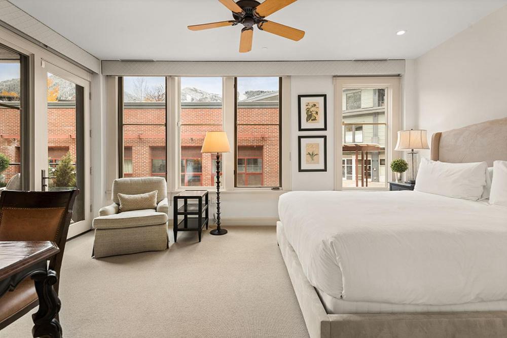 Obermeyer Place Unit 102 Park, Expansive Luxury Walking Distance To Gondola & Restaurants *